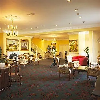 Hotel The 3*